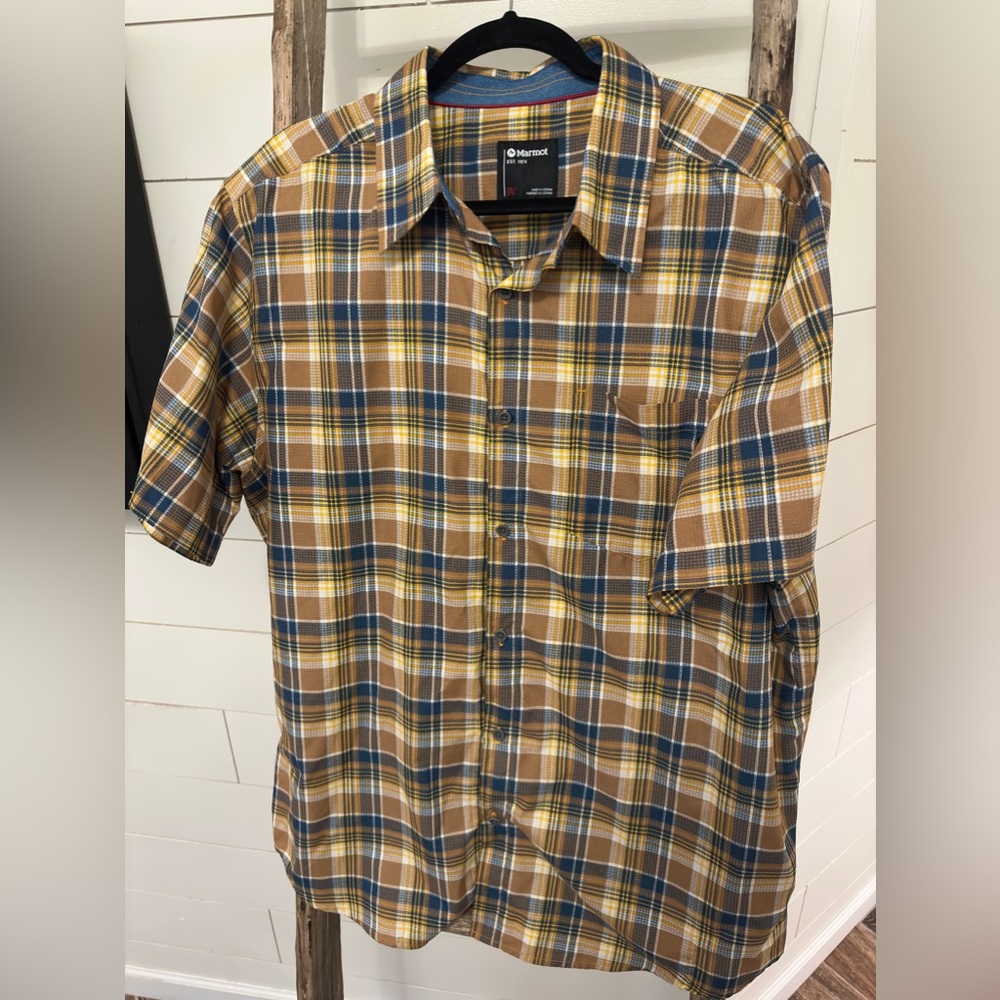 Marmot Short Sleeve Button Up